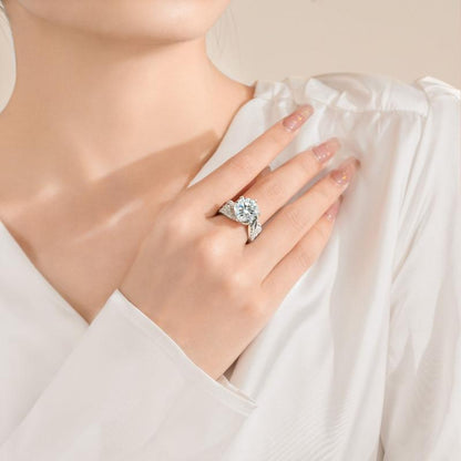 Magnetic Therapy Moissanite Diamond Ring👩‍❤️‍👨💝-Promote blood circulation, enhance lymphatic detoxification, improve metabolism, relieve fatigue and improve skin health.